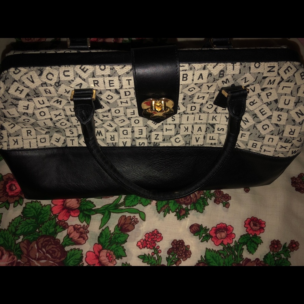 Genuine Leather Scrabble Doctors Purse Pink Tulip